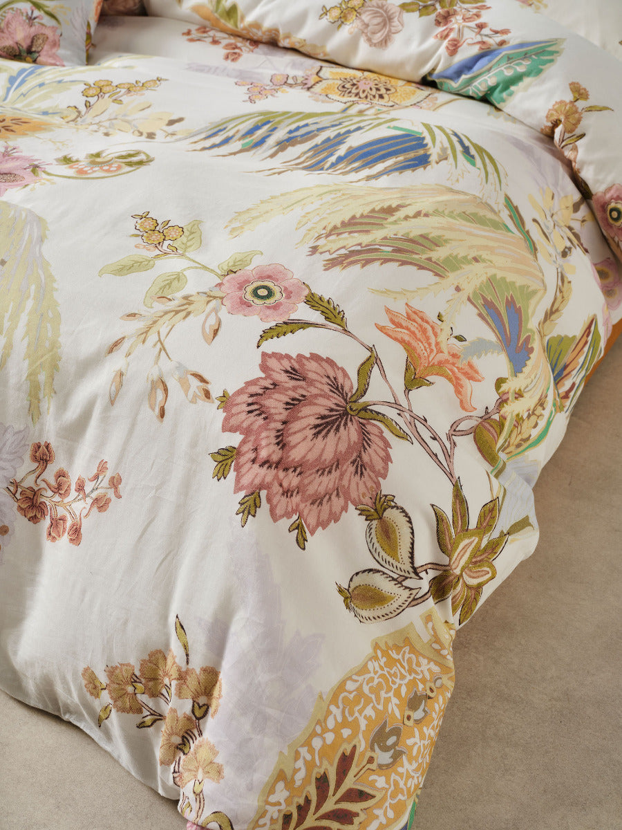 Larissa Quilt Cover Set