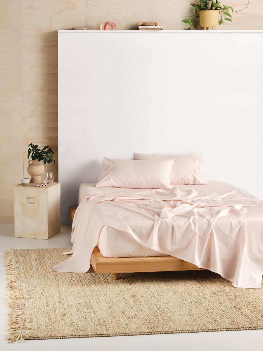 Vienna Pink Sheet Set