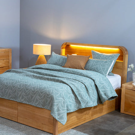 Hamilton Bed With Drawers