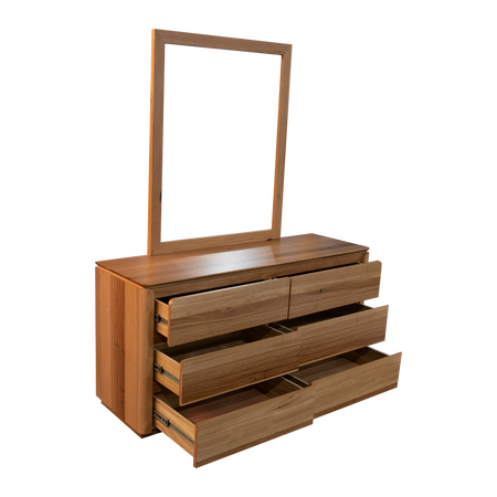 Bunbury wooden dresser 