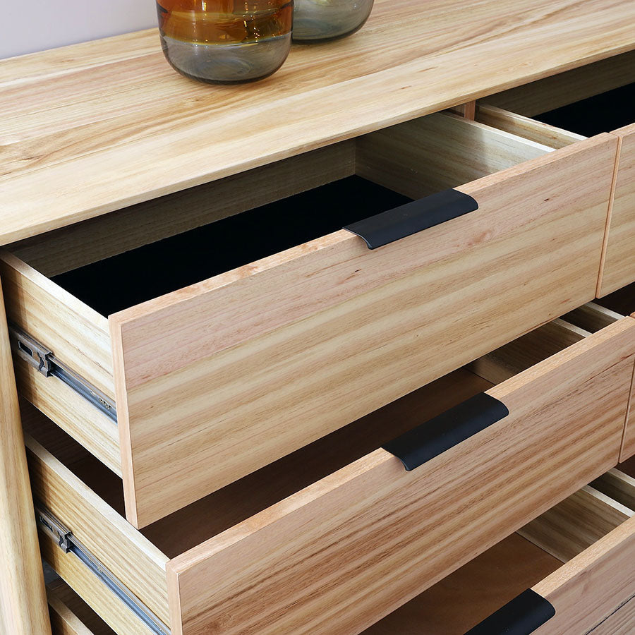 Yarra Dresser