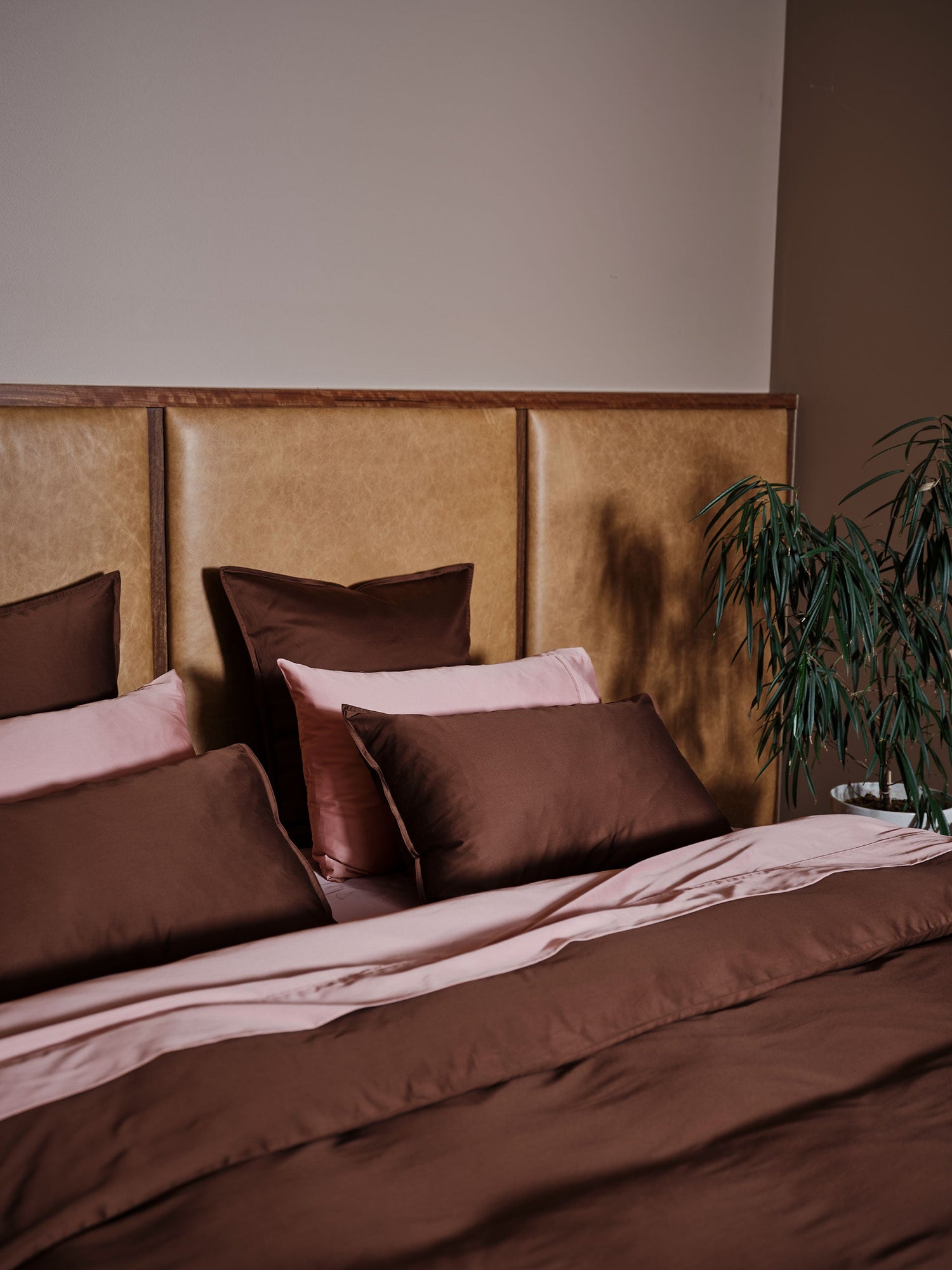 400TC Bamboo/Cotton Nara Chocolate Quilt Cover Set