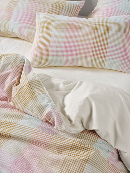 Bloomfield Pink Quilt Cover Set