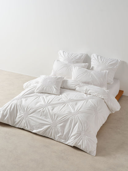 Claudia White Quilt Cover Set