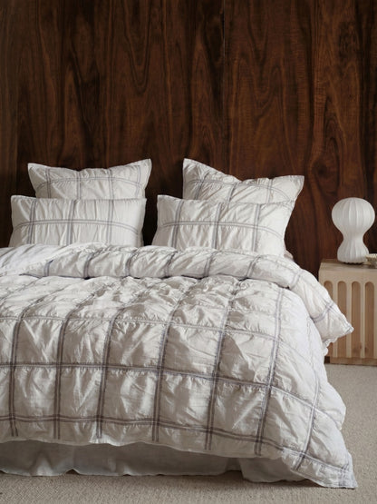 Mireya Snow Quilt Cover Set