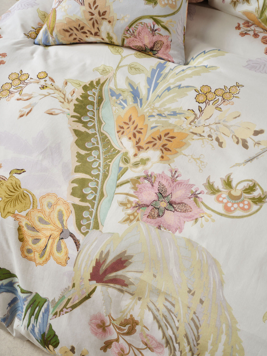Larissa Quilt Cover Set