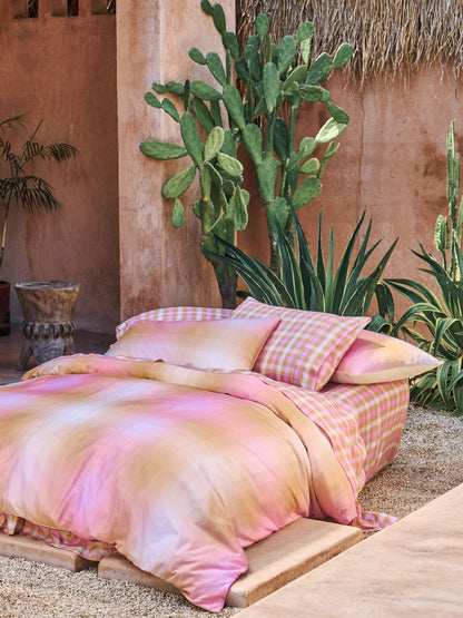 Sunrise Check Bubblegum Quilt Cover Set