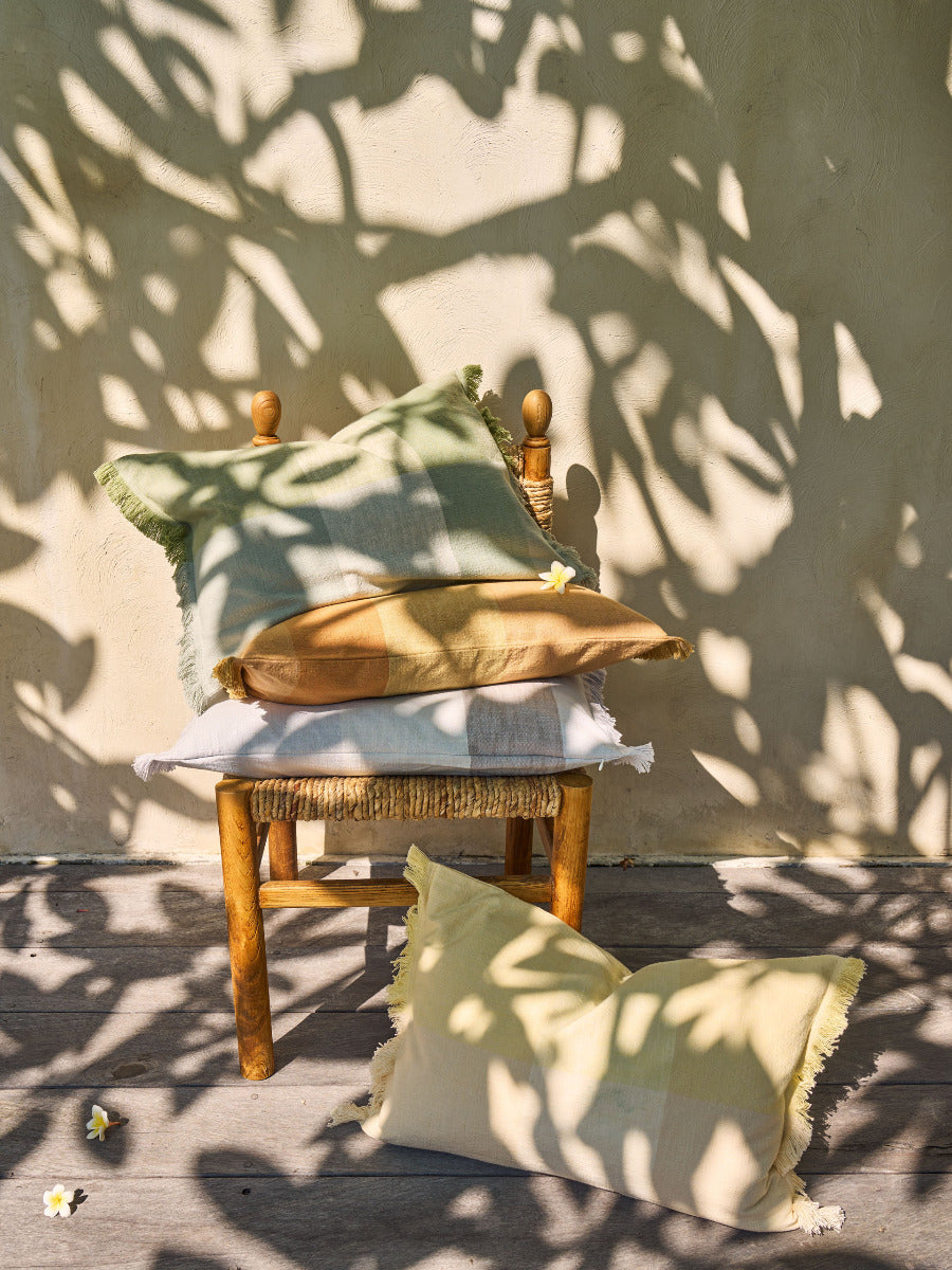 Allenvale Butter Cushion 40x60cm