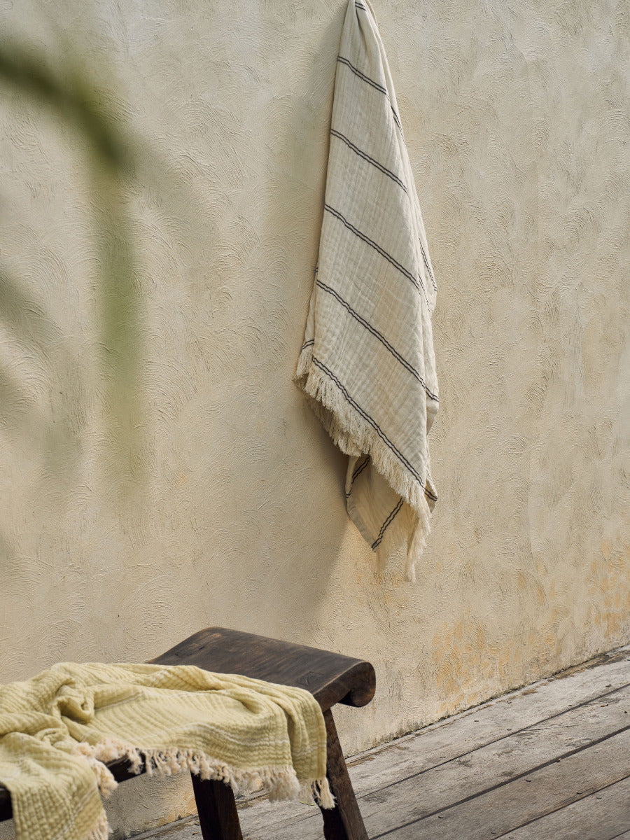 Torquay Natural Throw