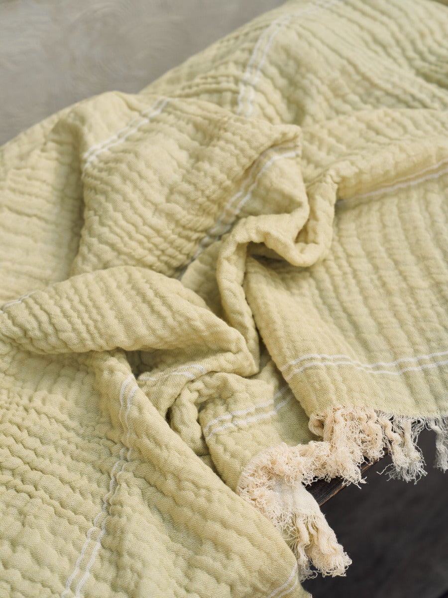 Torquay Pistachio Throw