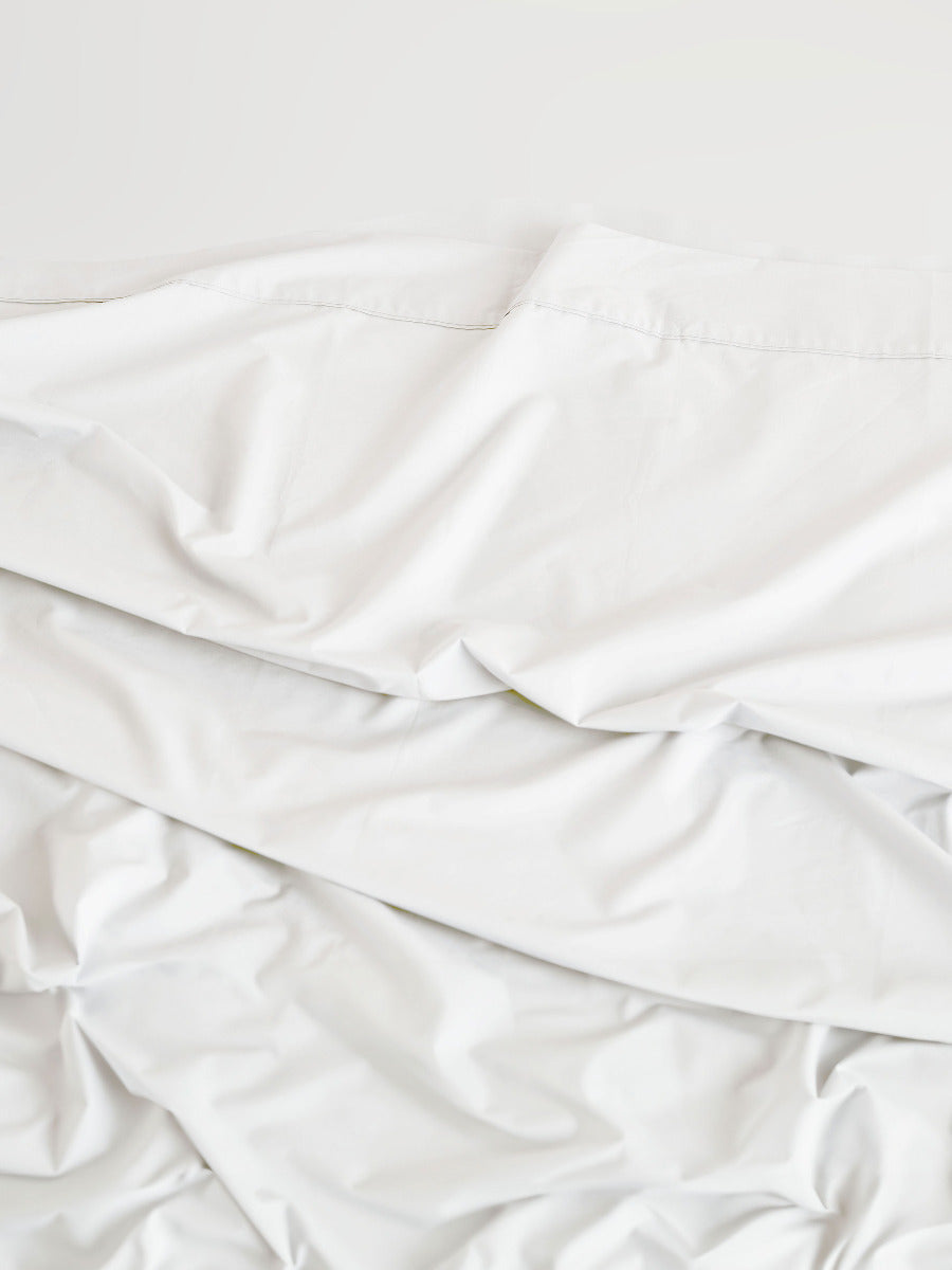 Vienna White Fitted Sheet 50cm