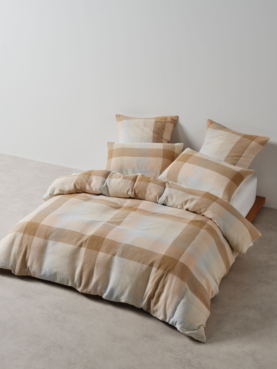 Wellington Honey Quilt Cover Set